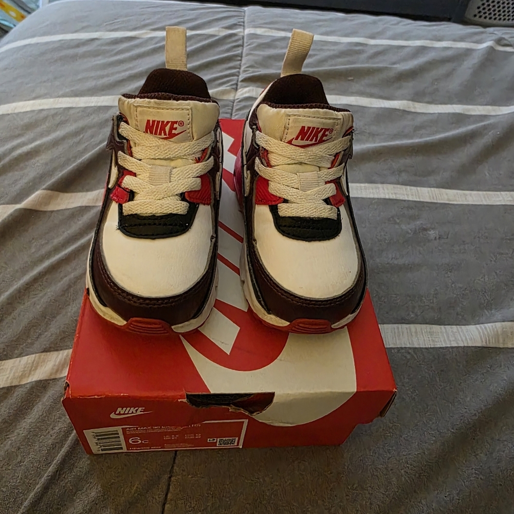 Nike Kids' Air Max White and Burgundy Shoes